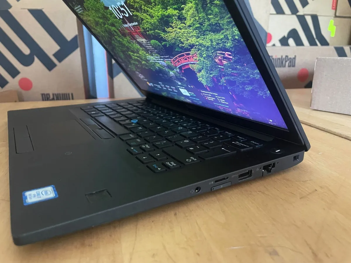 Dell Latitude E7490 Laptops-Core i7-16GB-Win 11 - Image 2