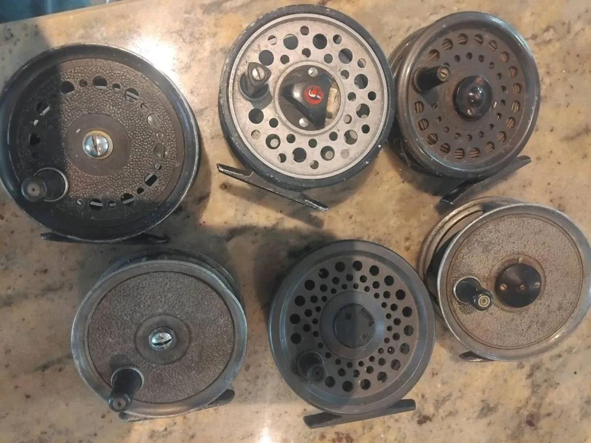 Fly fishing - Image 1