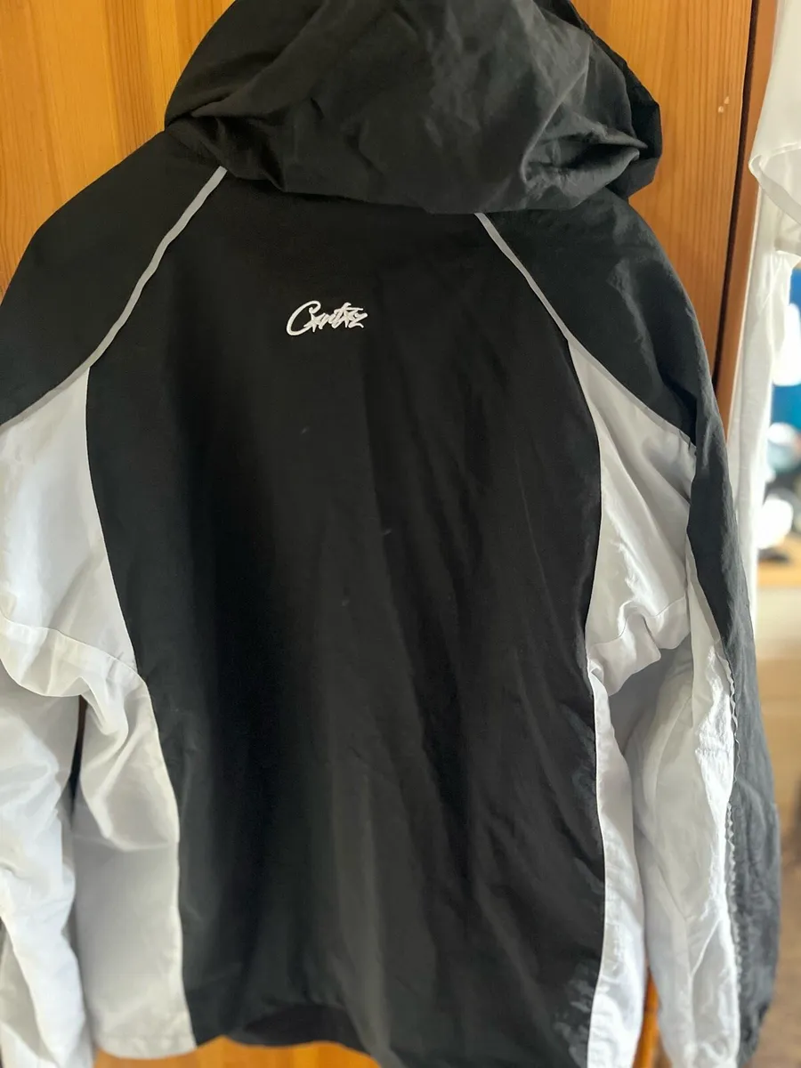 Cortez rain jacket - Image 2