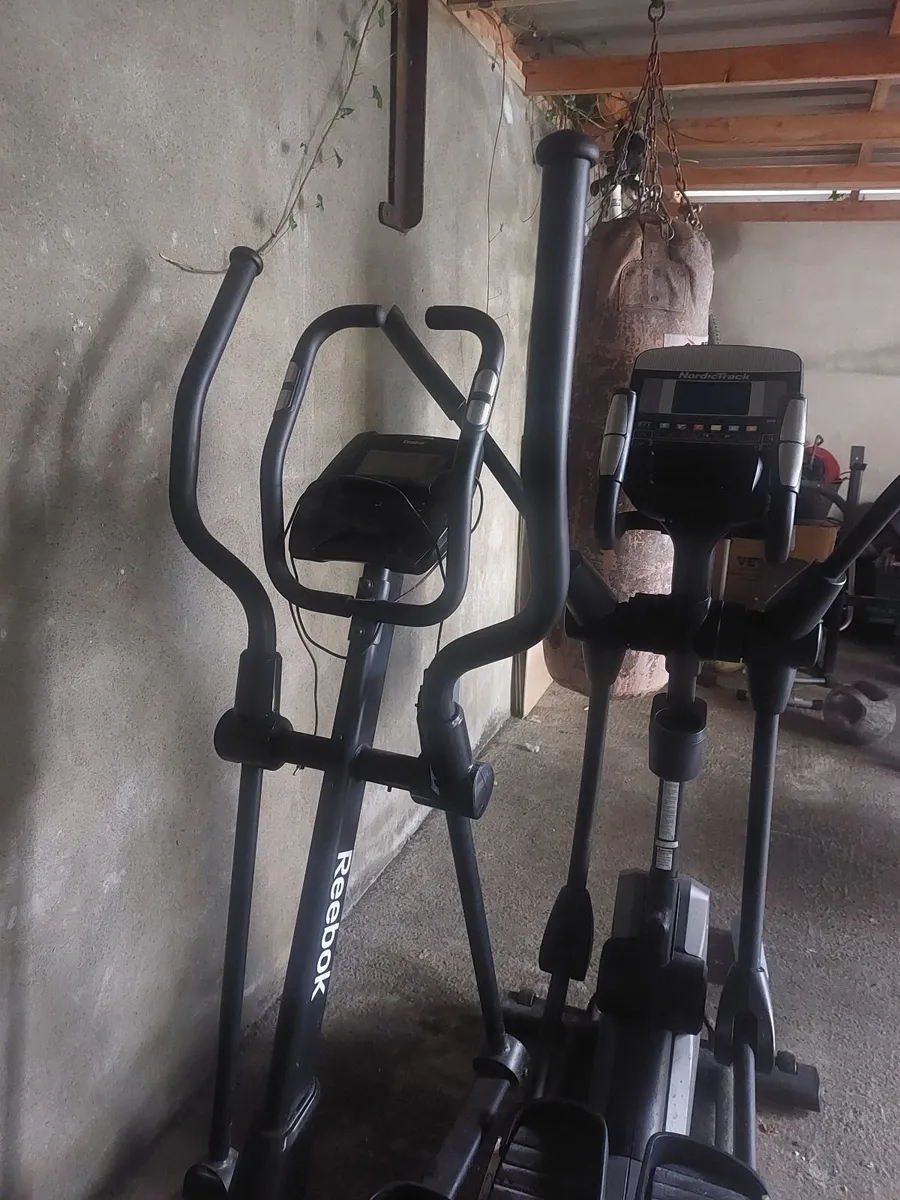 Cross trainers - Image 2