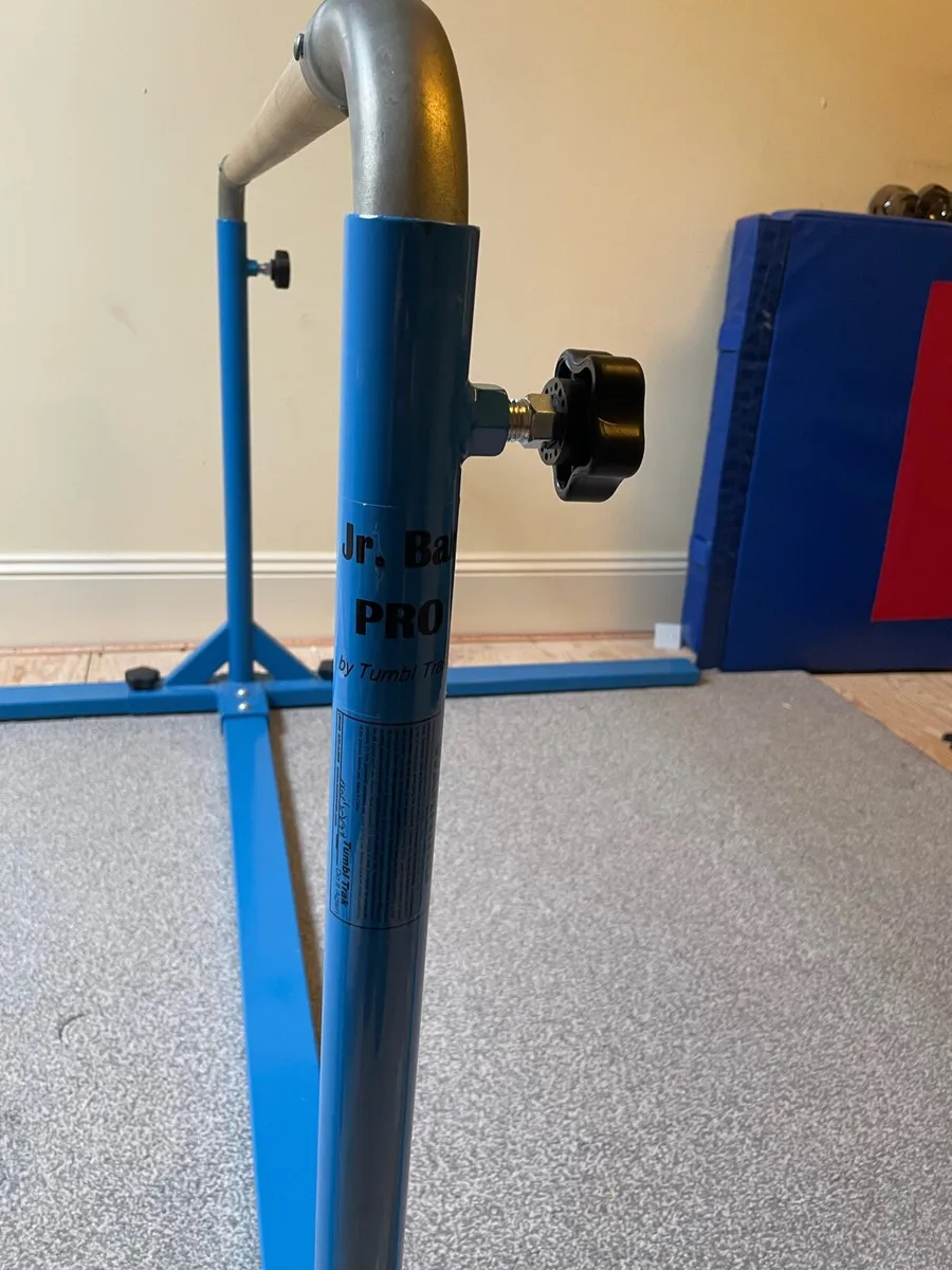 Gymnastics Bar - Image 3