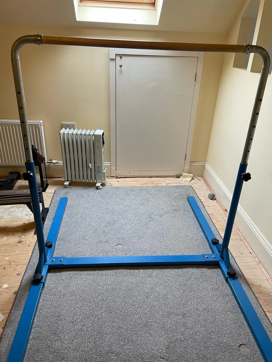 Gymnastics Bar - Image 4