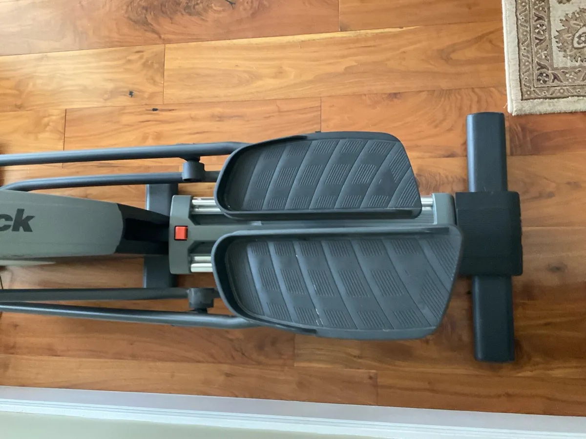 Cross trainer - Image 3