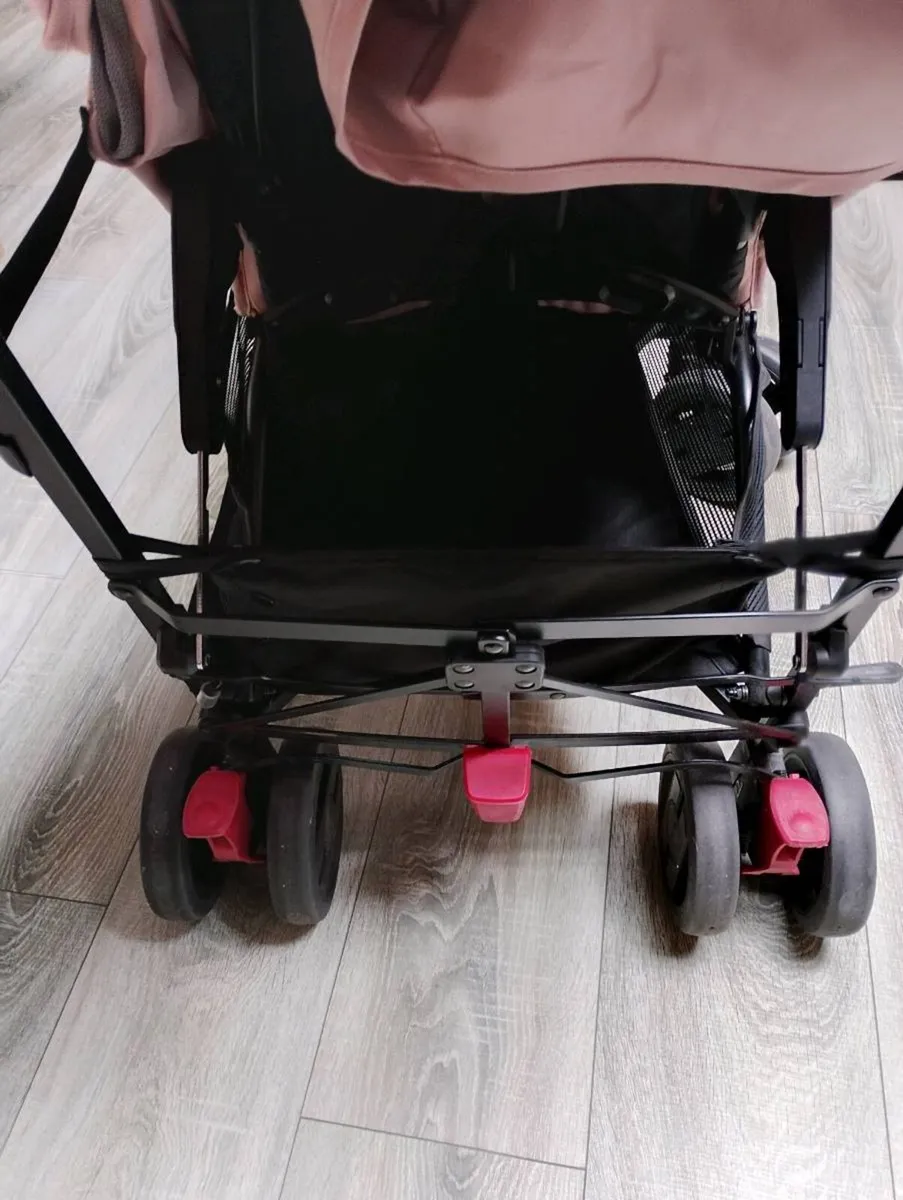 Silver cross stroller - Image 4