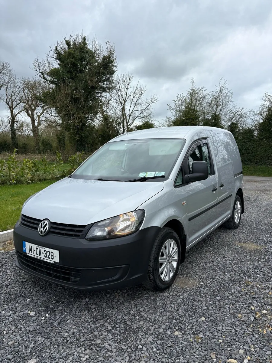2014 Volkswagen Caddy - Image 2