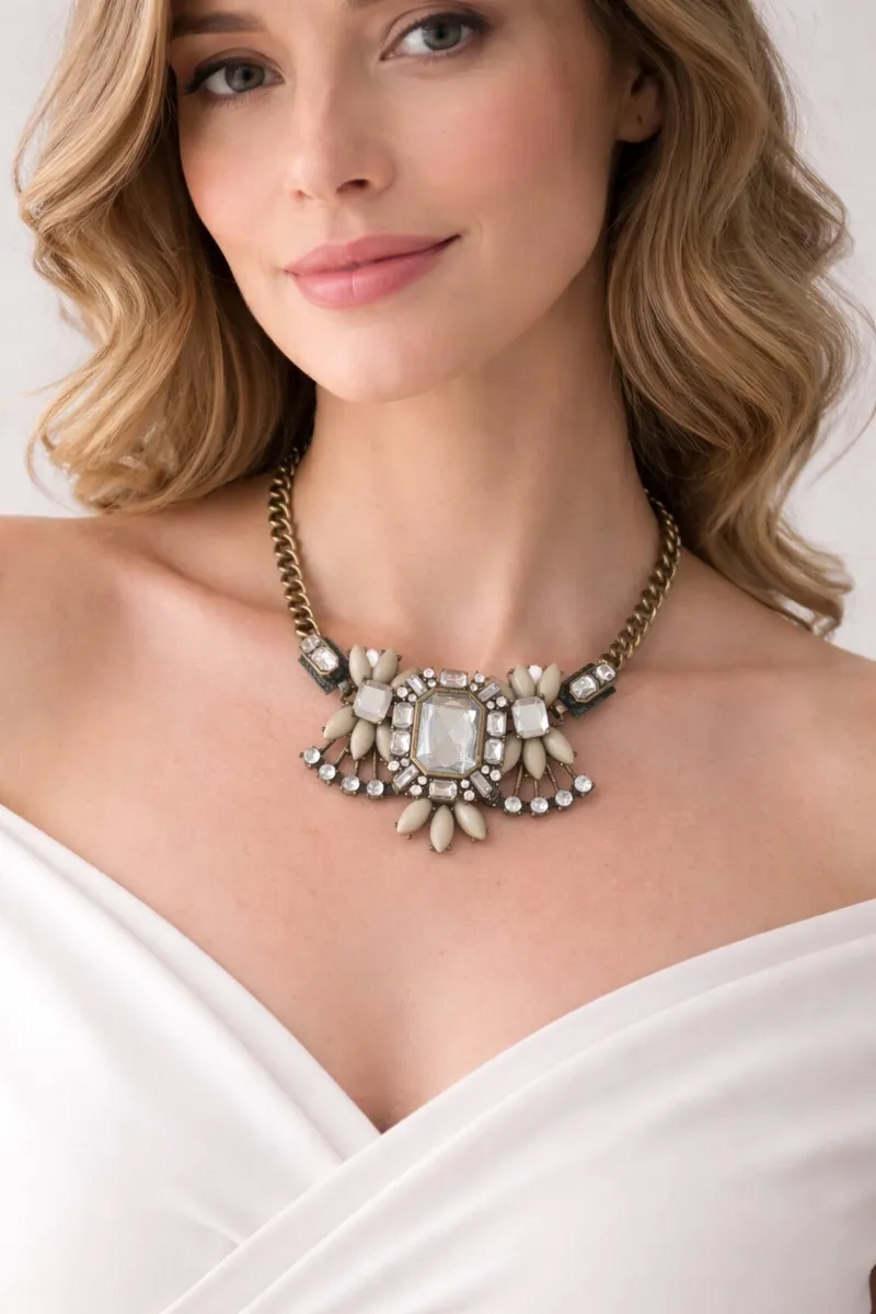 Costume Jewellery - Statement Piece  Good conditio - Image 1