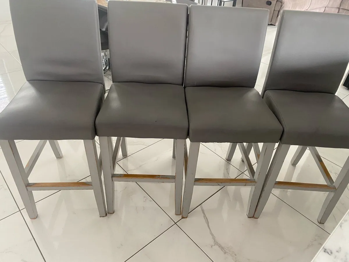 4 Grey Island Stools - Image 1