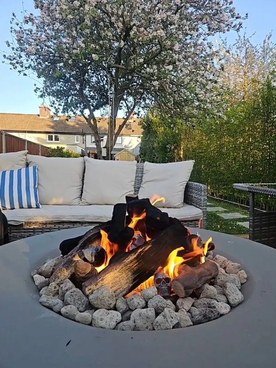 fire pit - Image 4