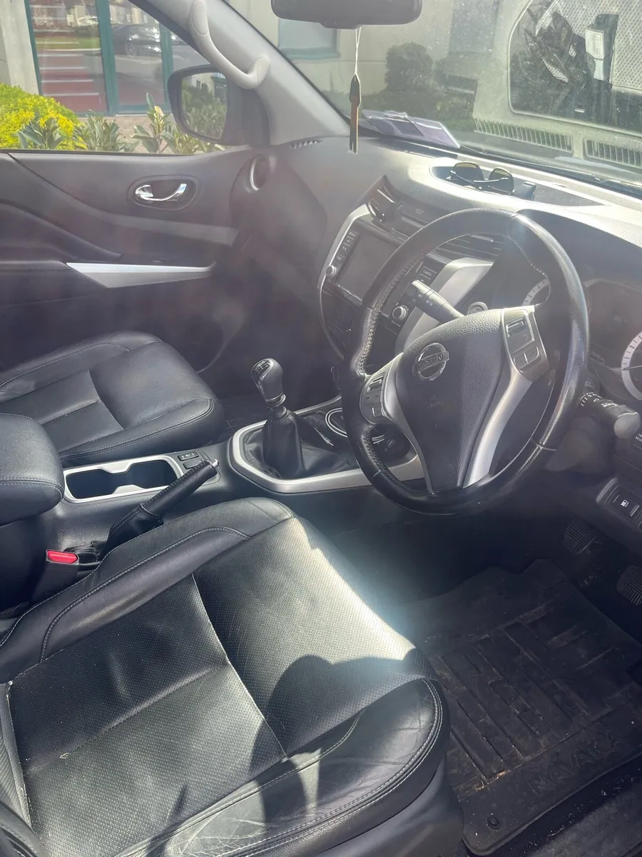 Nissan navara - Image 3