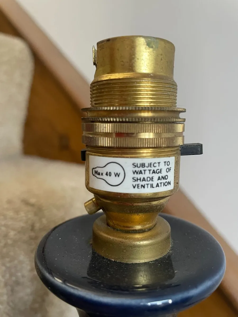 Vintage 80s candlestick table lamp RESTO CONDITION - Image 4