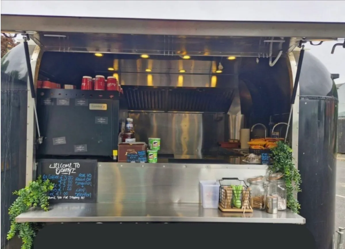 High Quality Coffee Trailer Fully Equipped - Image 2