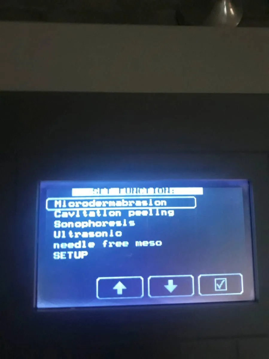 Beauty treatment machine - Image 2