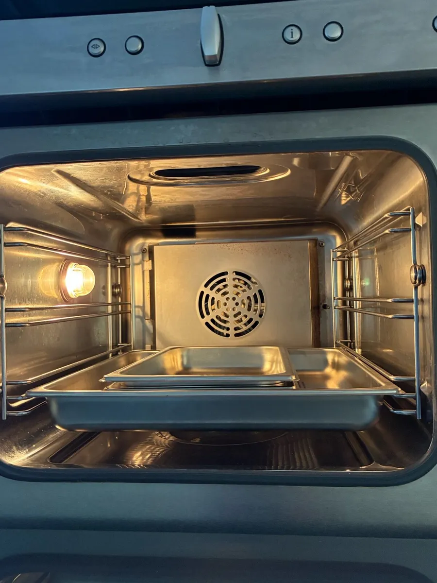NEFF steam oven - Image 2