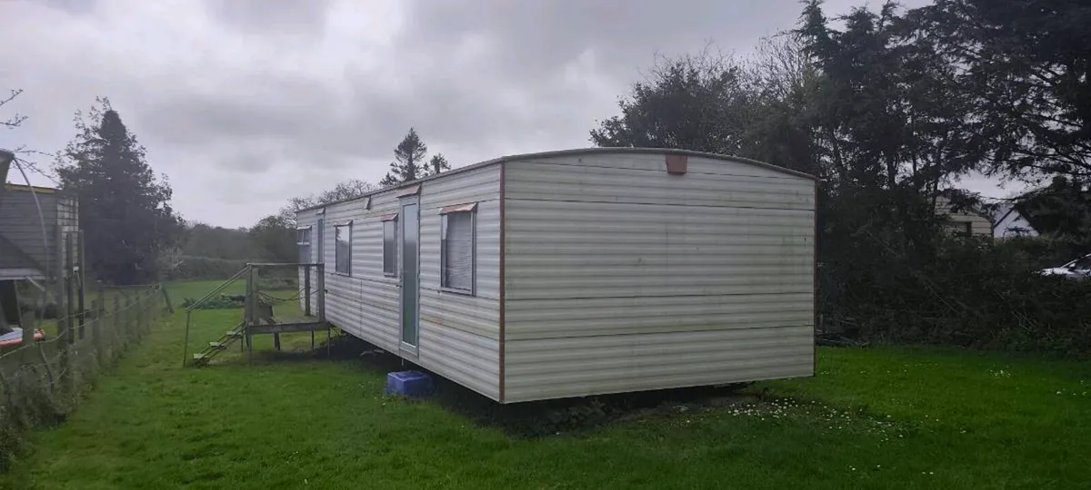 Mobile home - Image 1