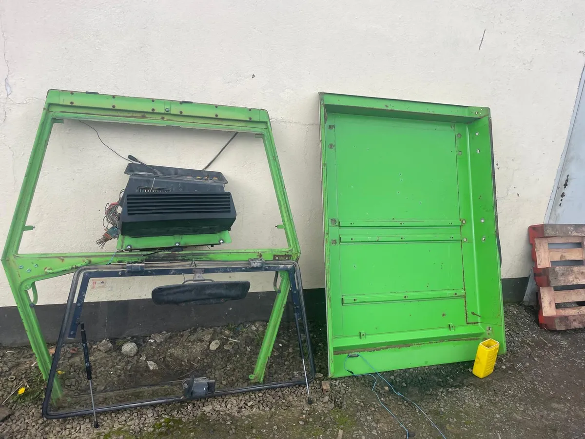 Deutz DX Cab Parts - Image 1