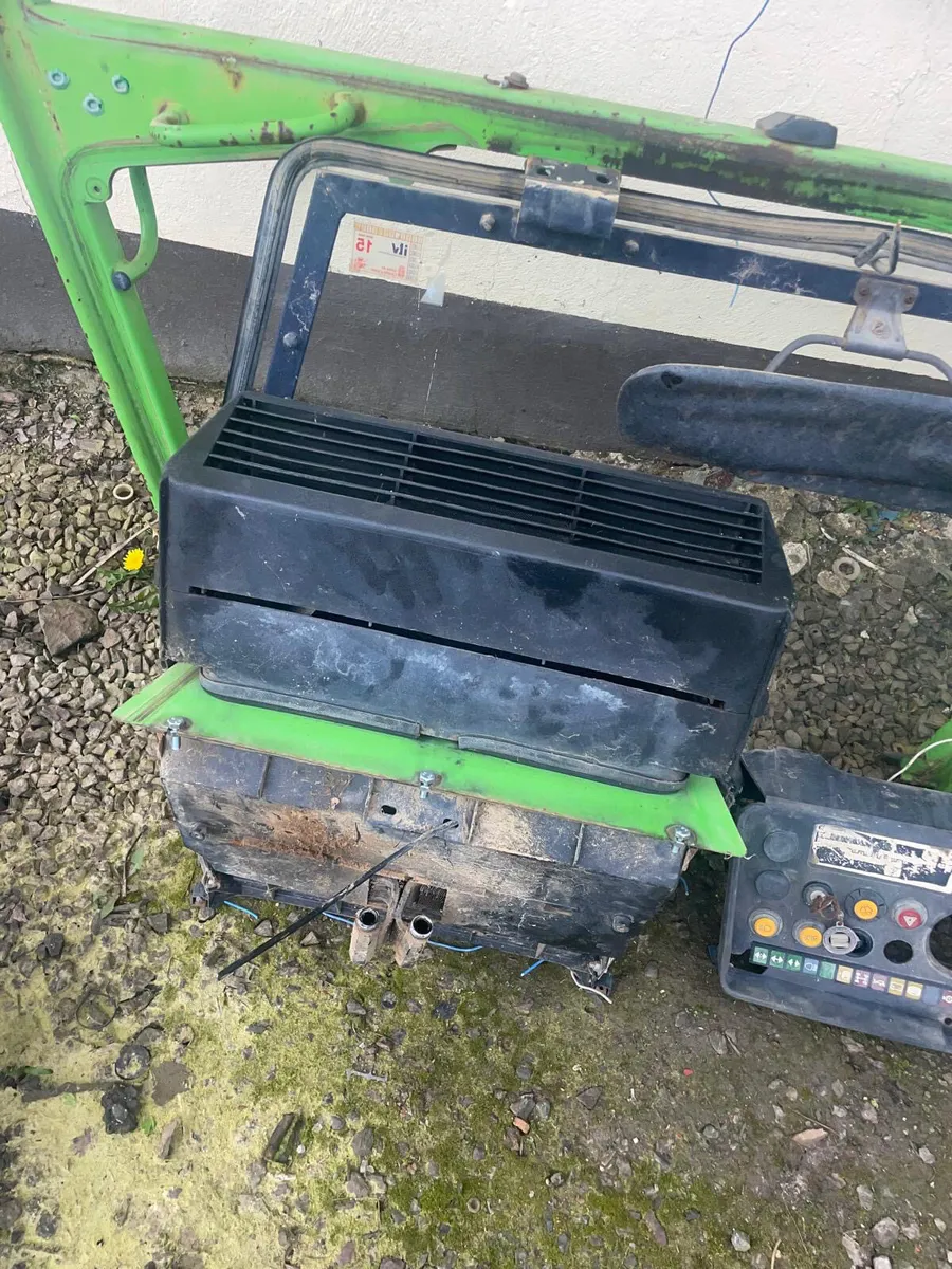 Deutz DX Cab Parts - Image 4