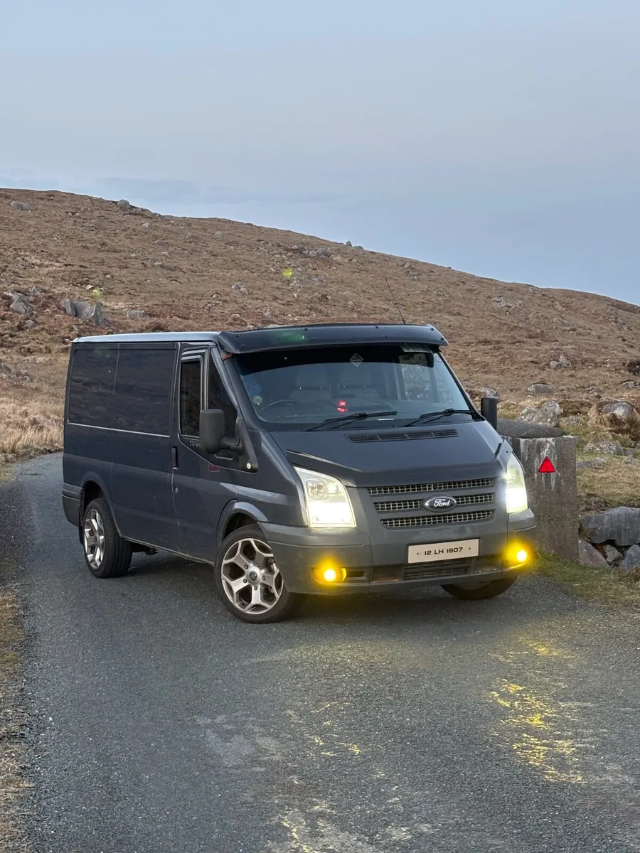 Ford Transit - Image 1