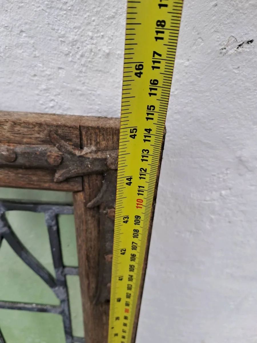 Old window - Image 3