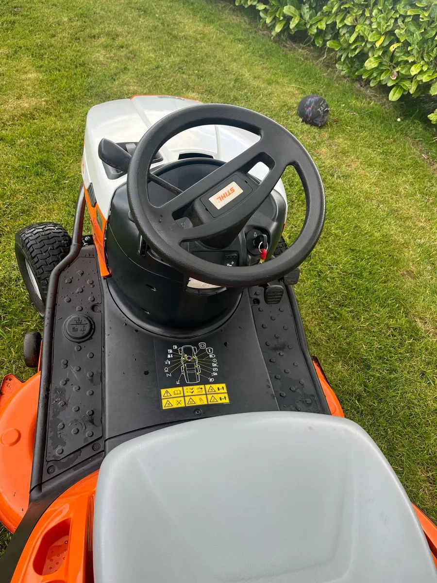Stihl RT5112Z lawnmower - Image 3