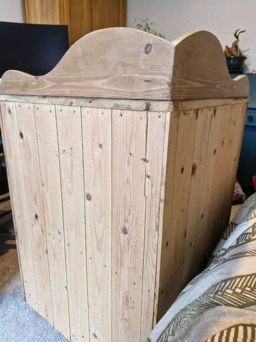 Bathroom corner press and wall mounted cabinet - Image 3