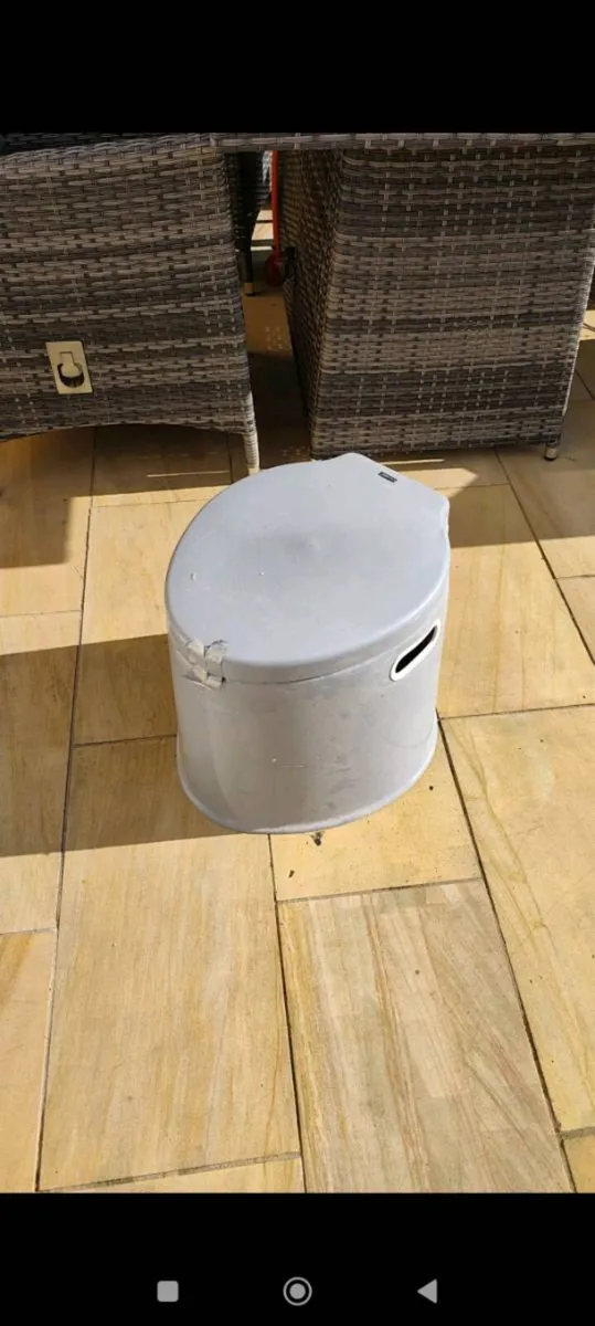 Camping toilet - Image 2