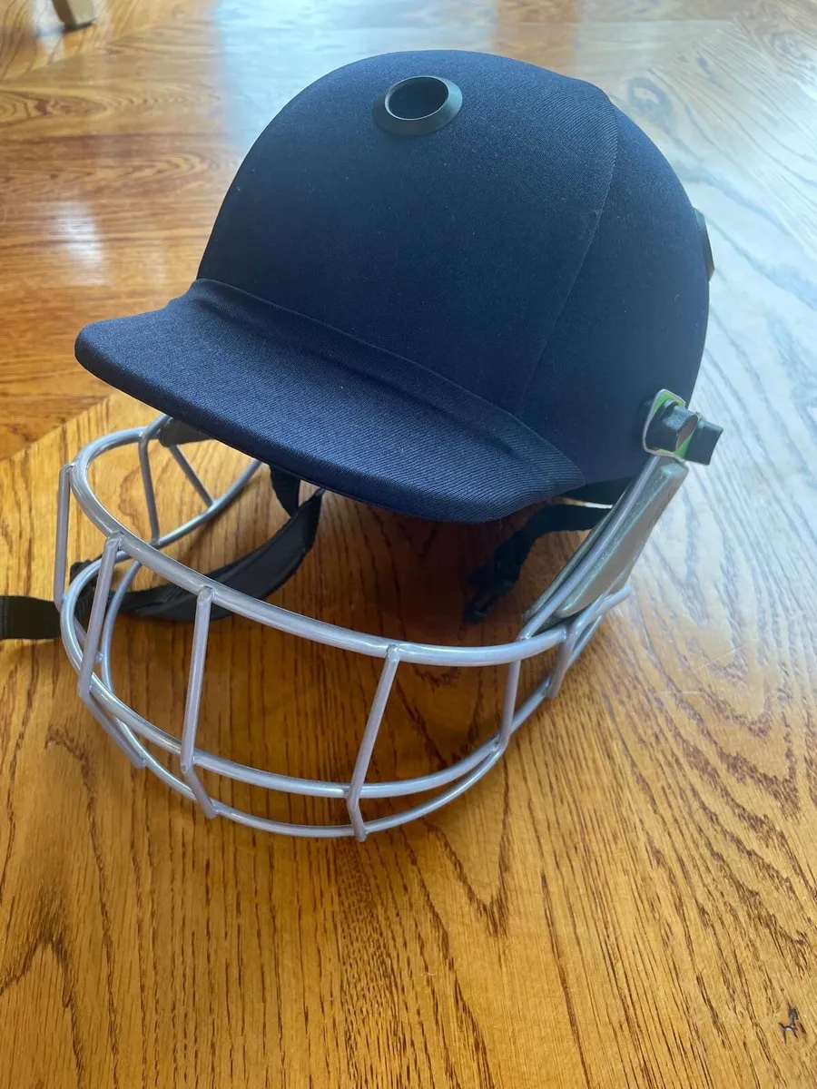 Youth Cricket Kit - Image 3