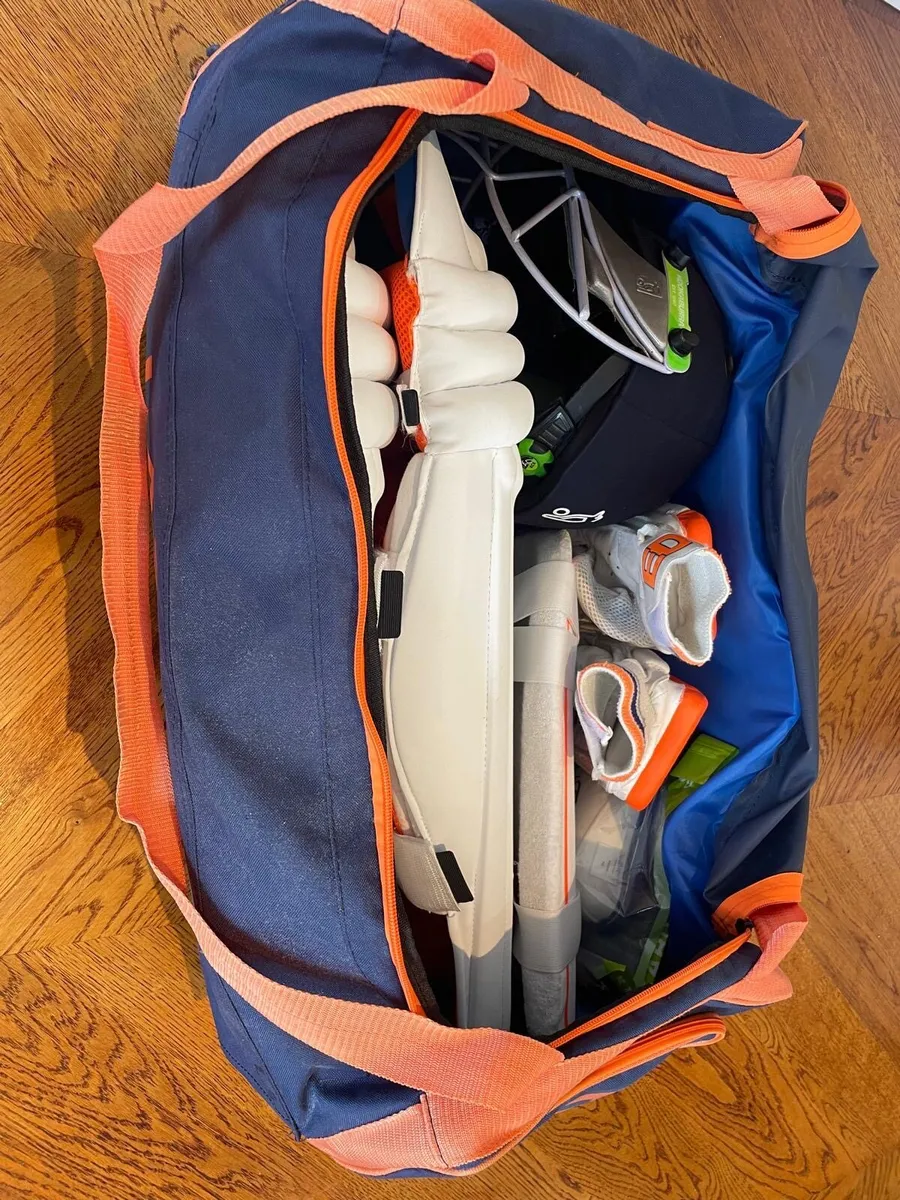 Youth Cricket Kit - Image 2