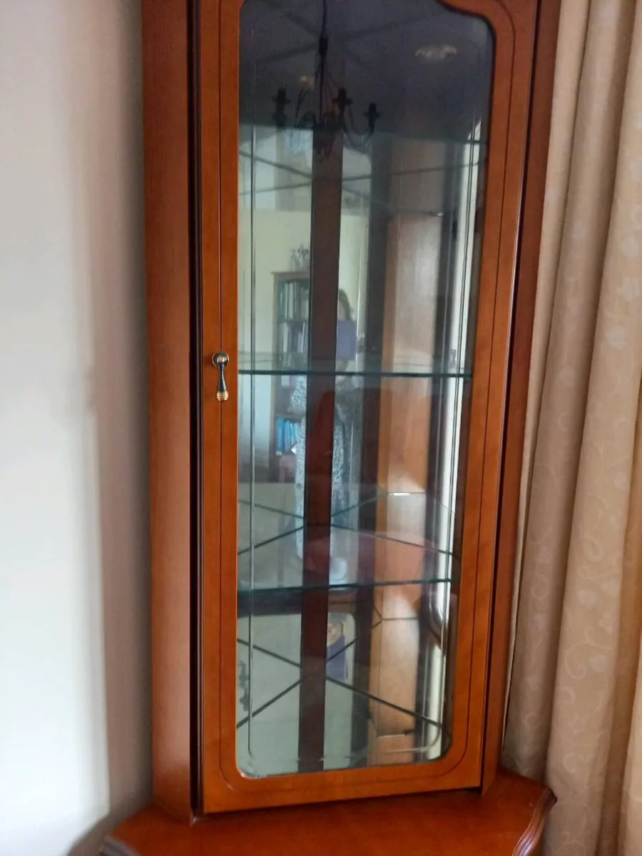 Corner display unit - Image 4