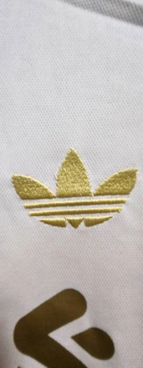 Limited edion LFC jersey - Image 3