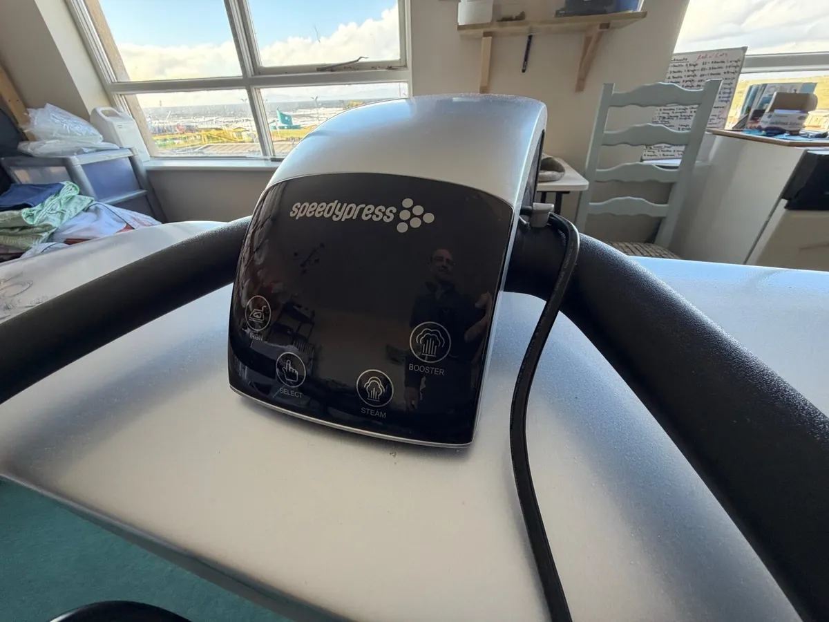 Speedypress Heavy Duty Steam Ironing Press 101HD - Image 1