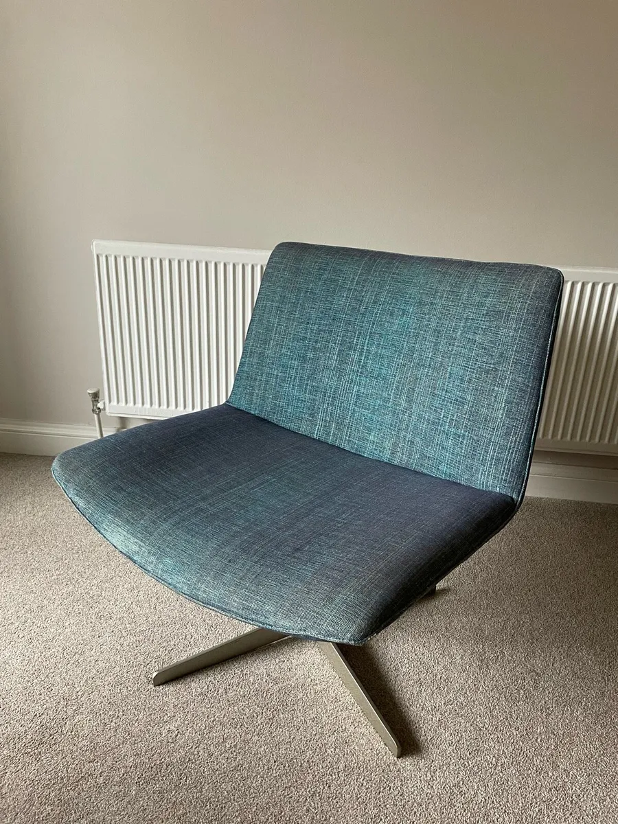 Modern Swivel Lounge Chair — Blue Fabric - Image 3
