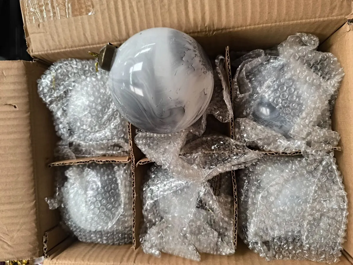 Christmas decorations - Image 2