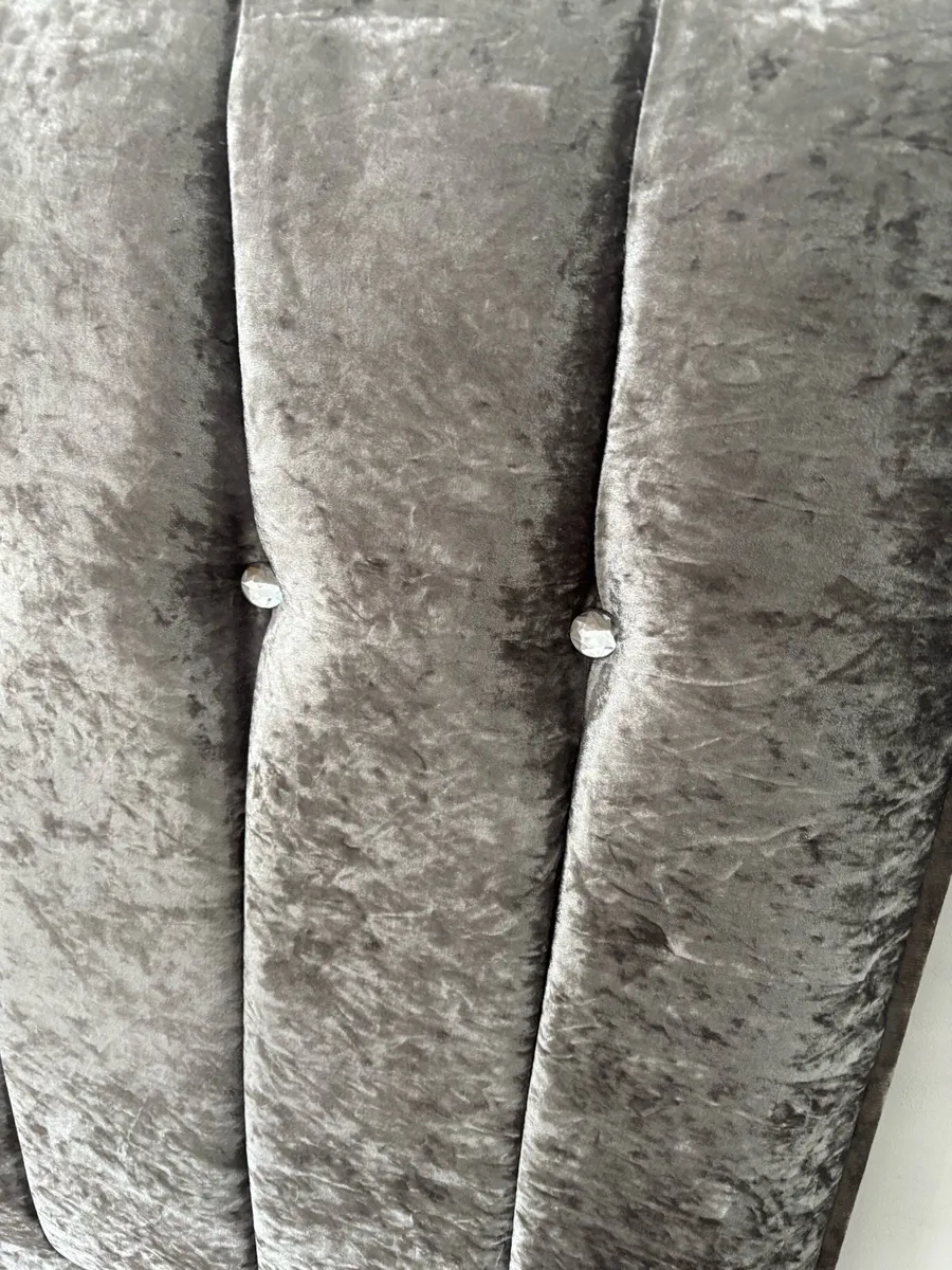 Headboard - Image 1