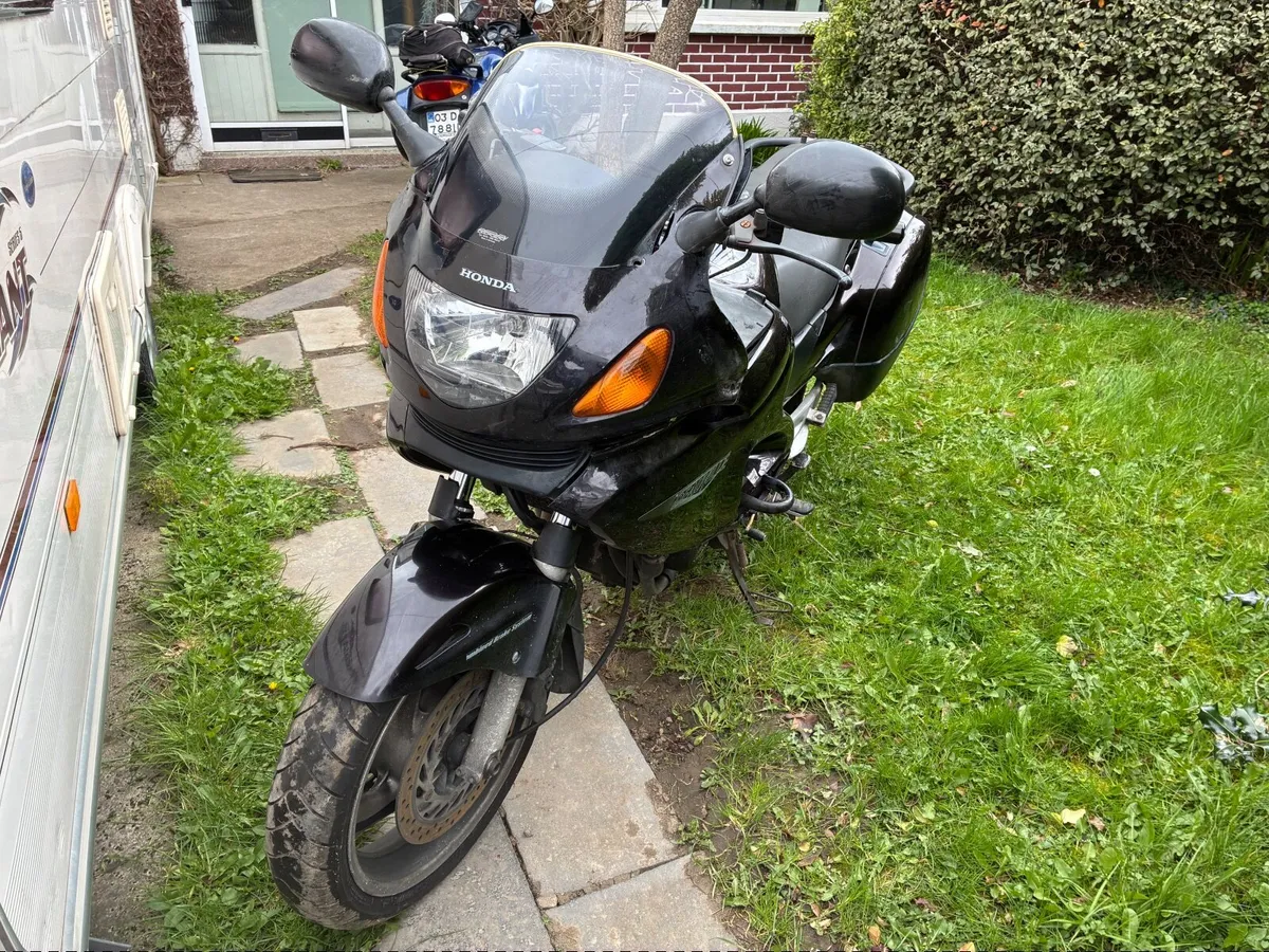 Honda Deauville 650 - 2005 - Image 3