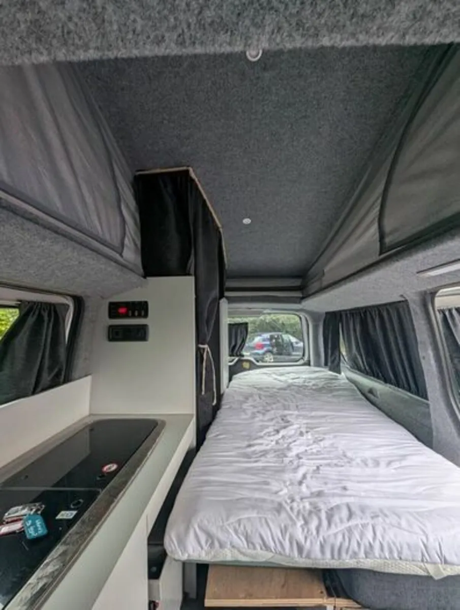 Campervan - Image 4
