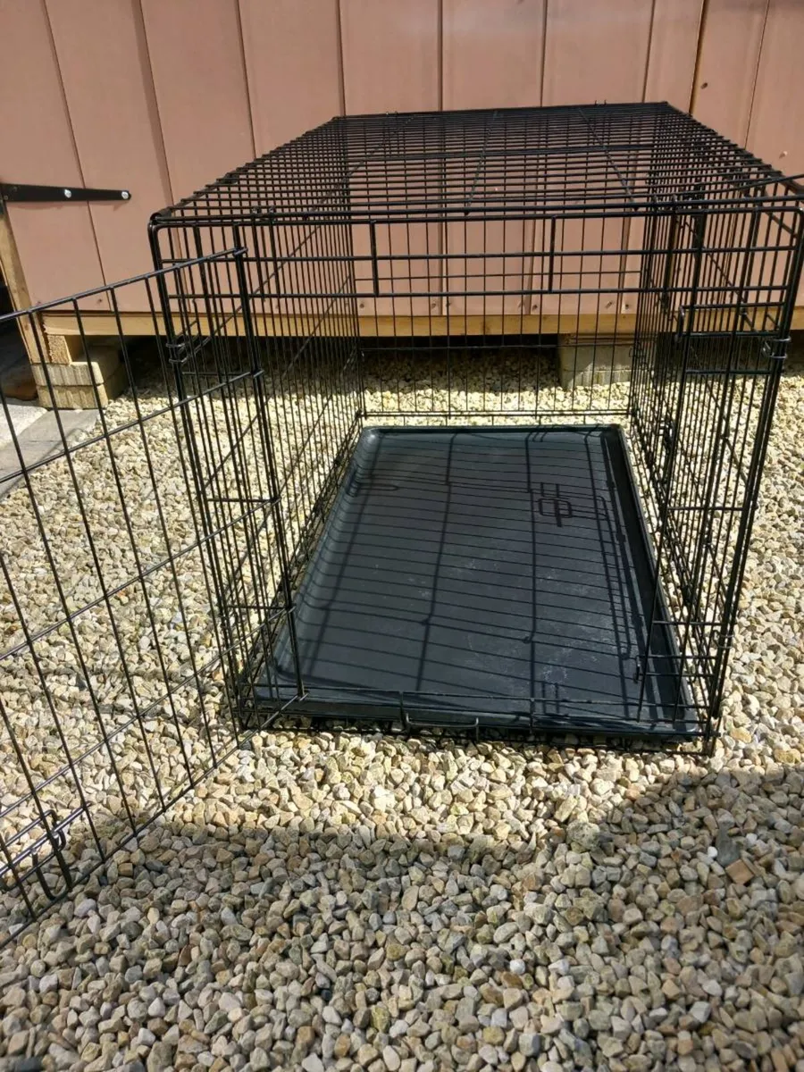 Large Dog travel crate - Image 2