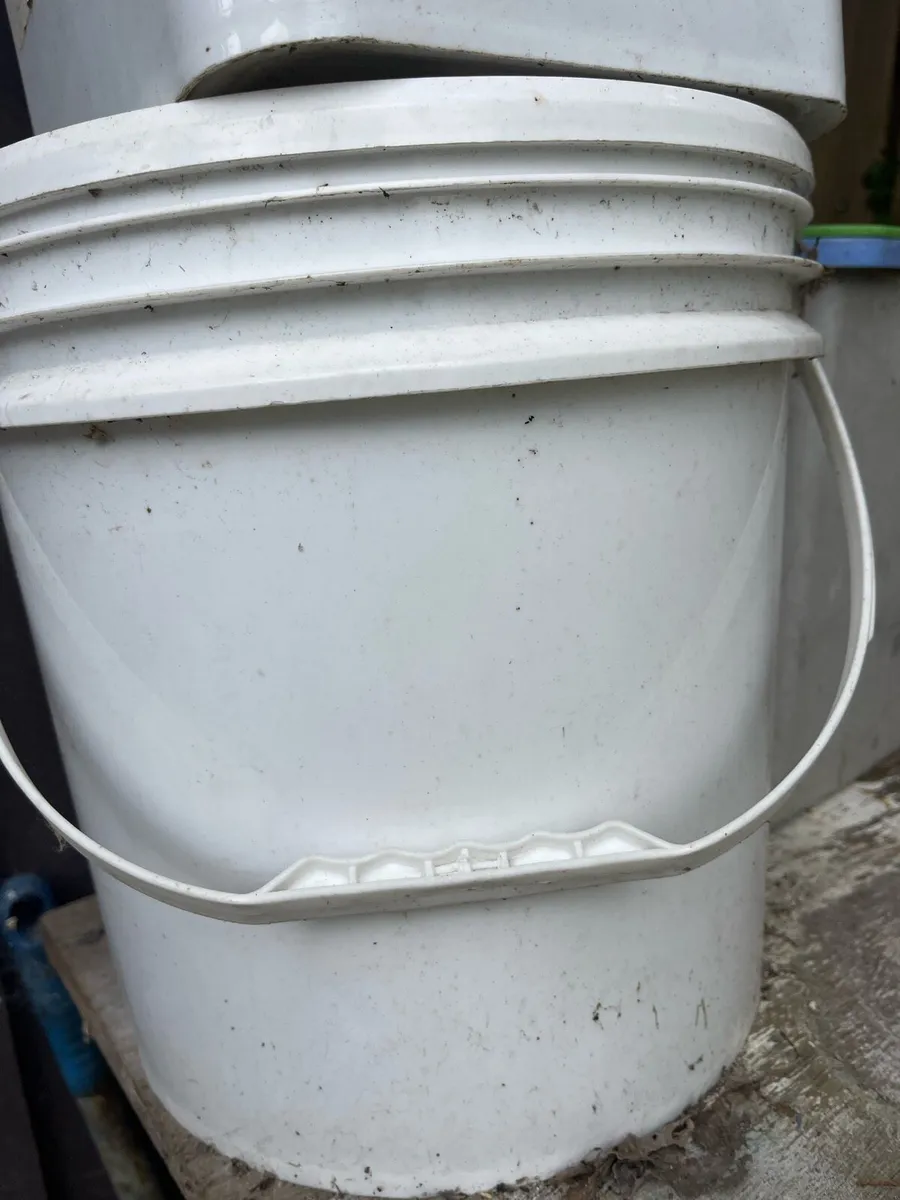 New buckets - Image 1