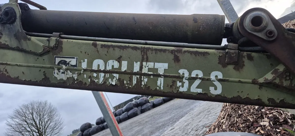 Volvo Other 2009 - Image 3