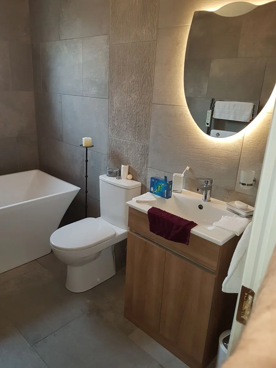 PREMIUM FRESH BATHROOM - 5 DAYS. - Image 4