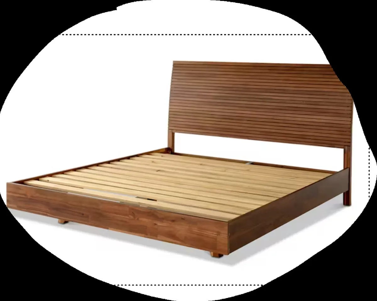 Moorbone queen bed - Image 1