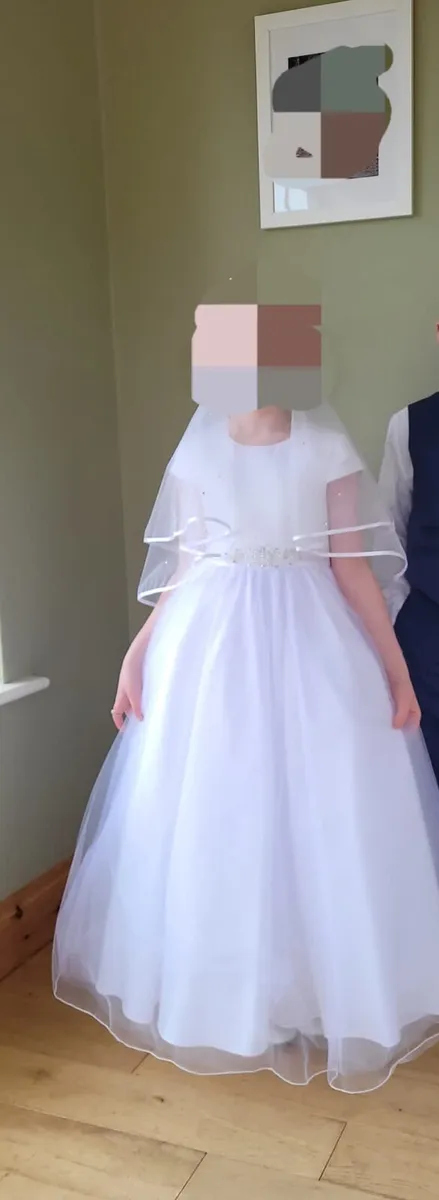 Communion dress - Image 3