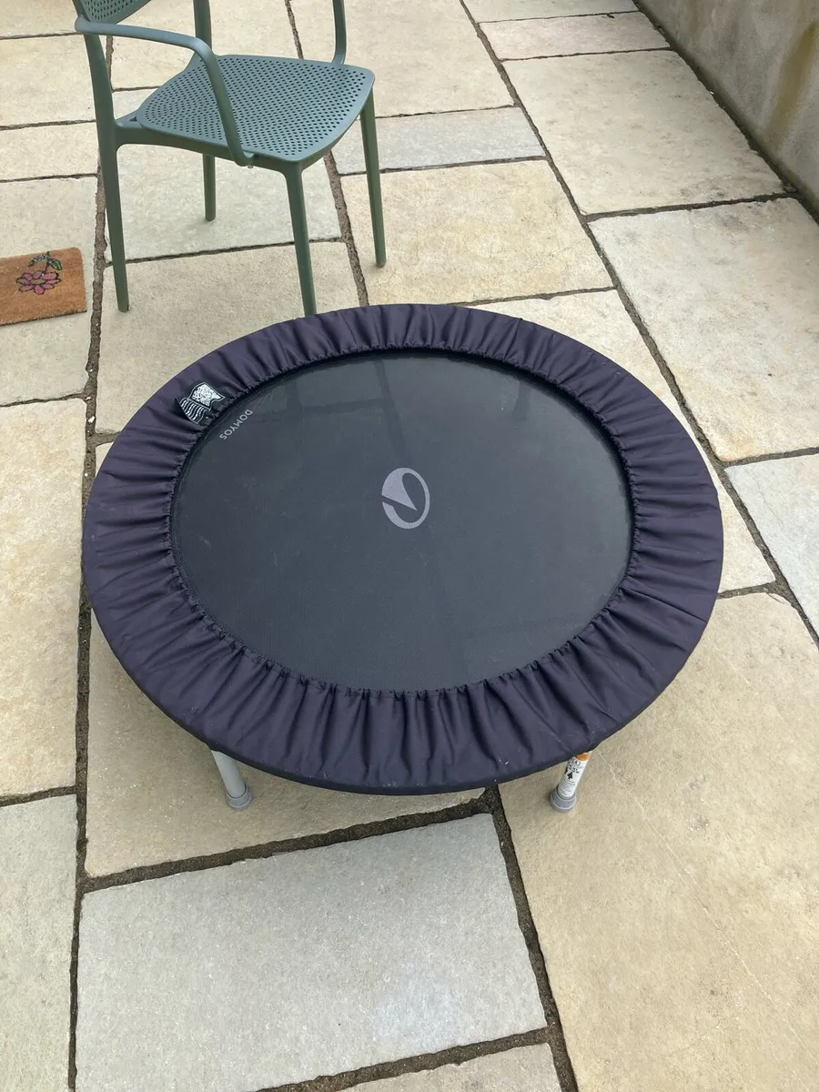 Mini trampoline
