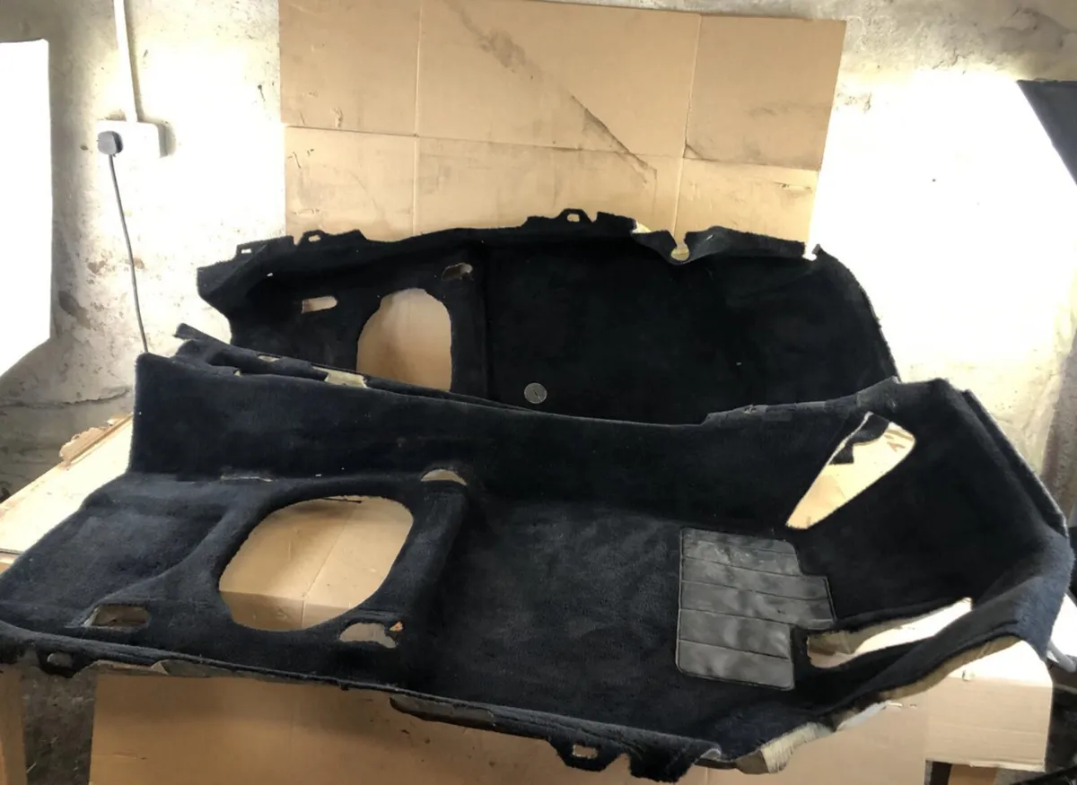 Porsche 996 coupe black interior - Image 4