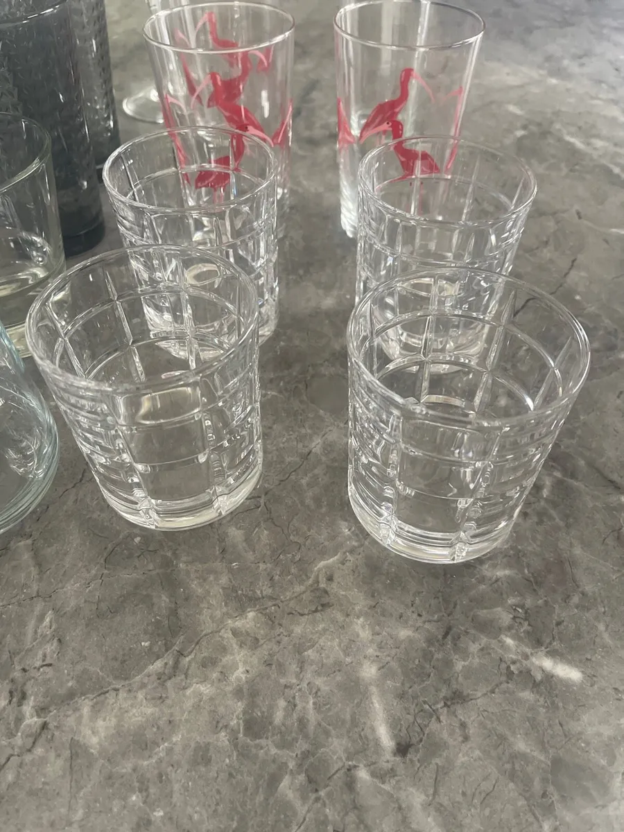 Selection of 17 glasses - Image 3
