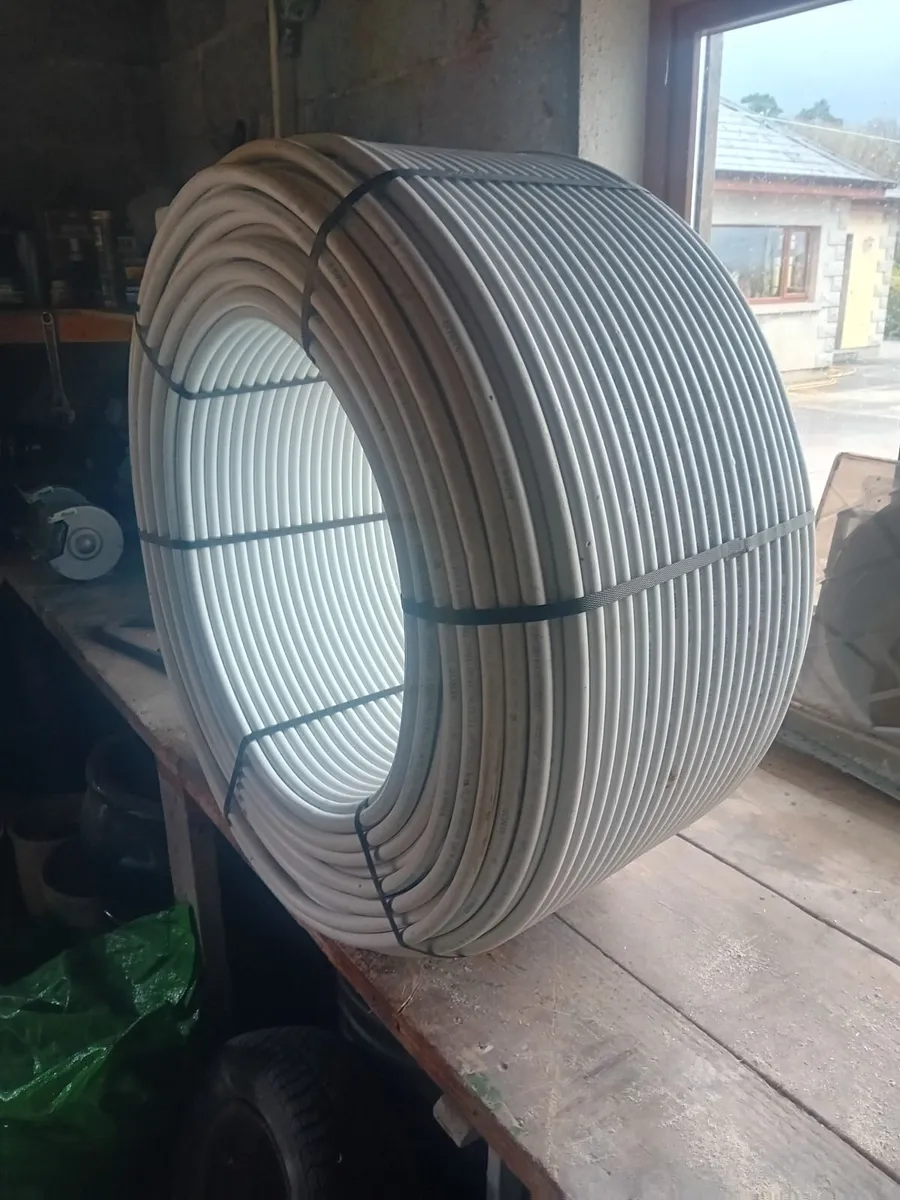 500meter roll of underfloor heating pipe - Image 1