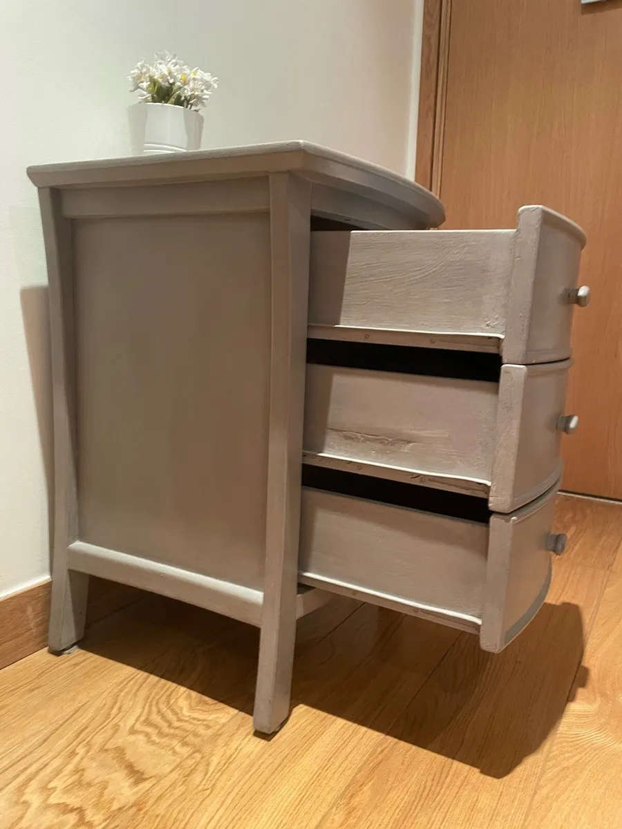 Drawers / Bedside Table (2 available) - Image 4