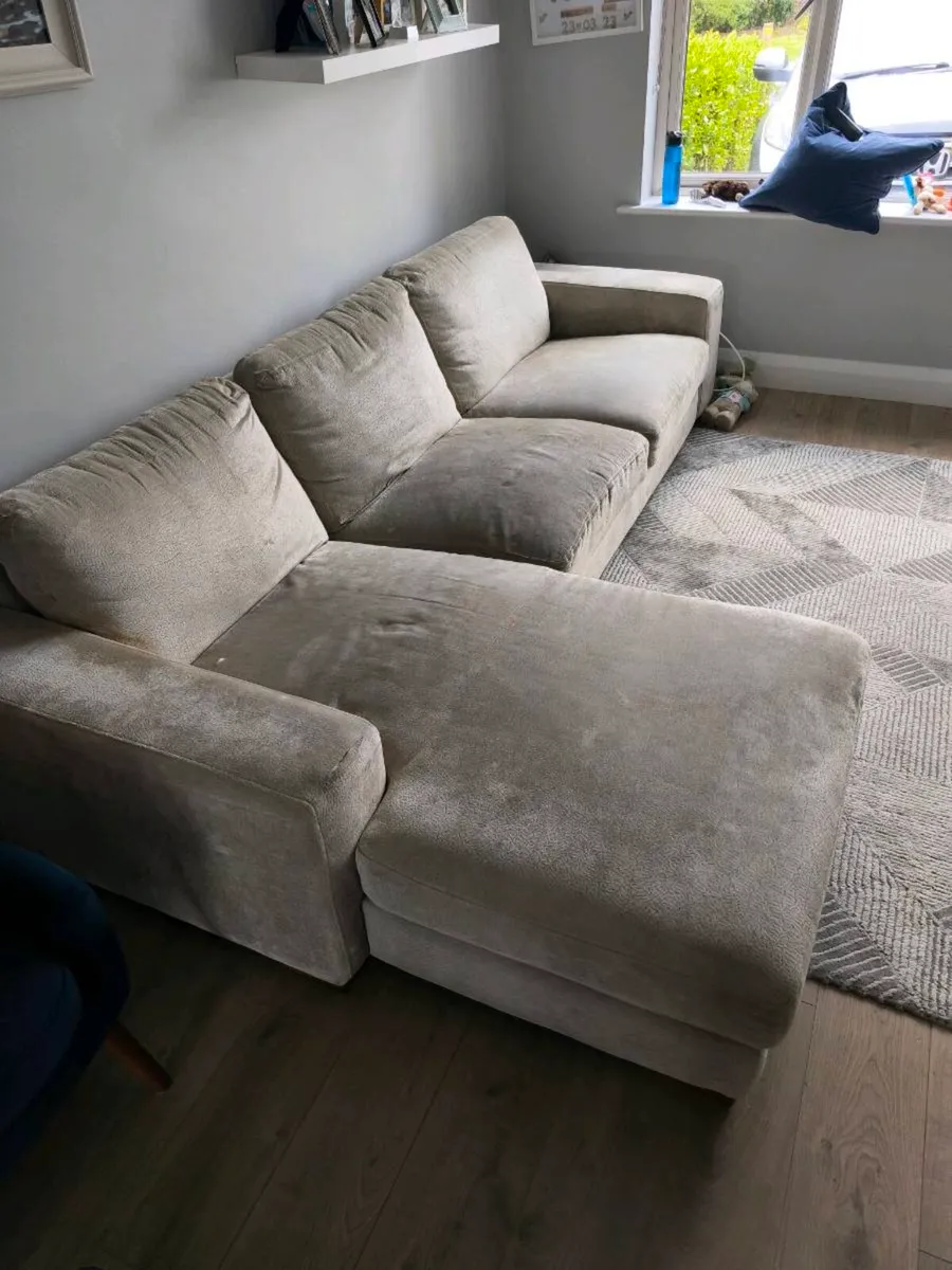 Chase Couch - right side as you sit. - Image 1