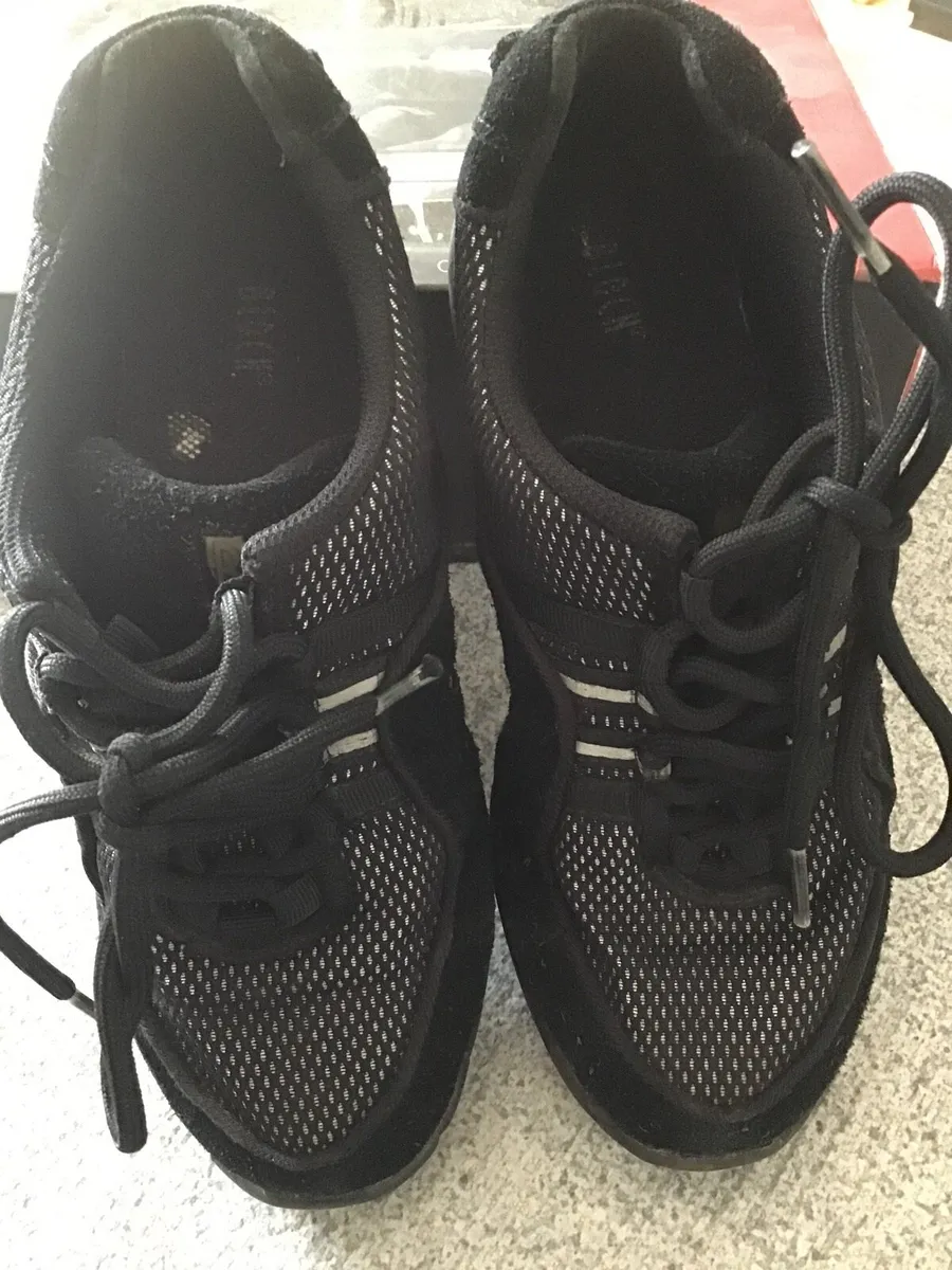 Bloch Irish dancing practice sneakers - size 4 - Image 1