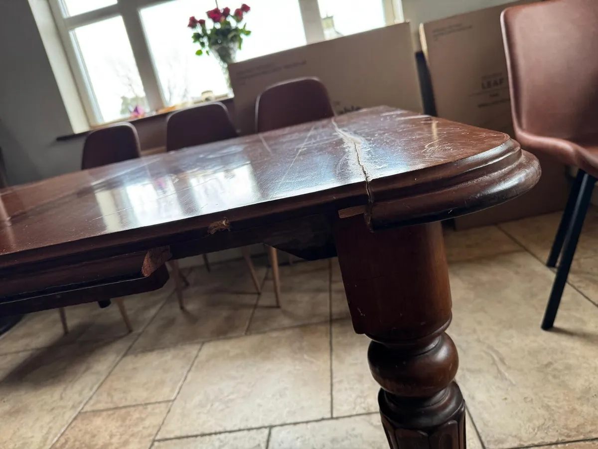 Antique mahogany table - Image 2