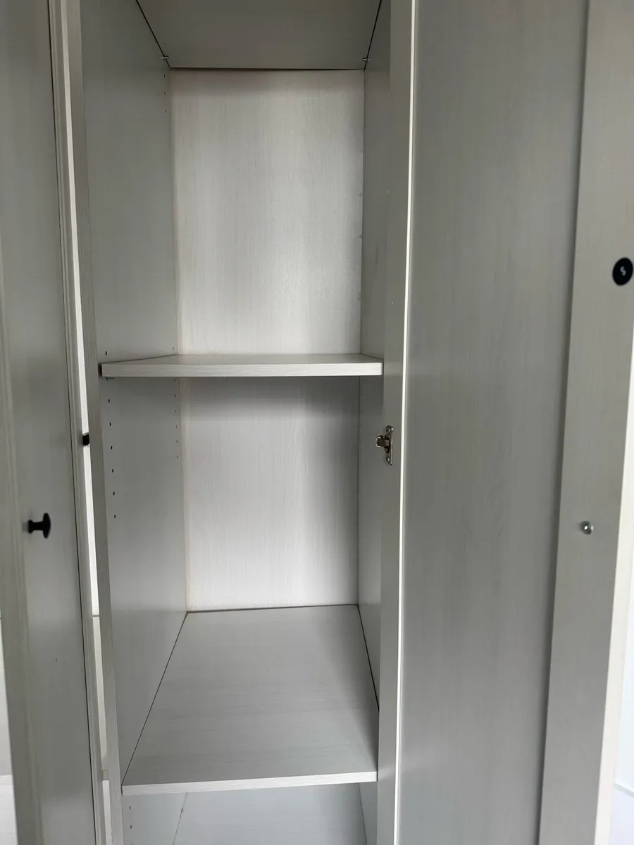 Wardrobe for sale - Image 3